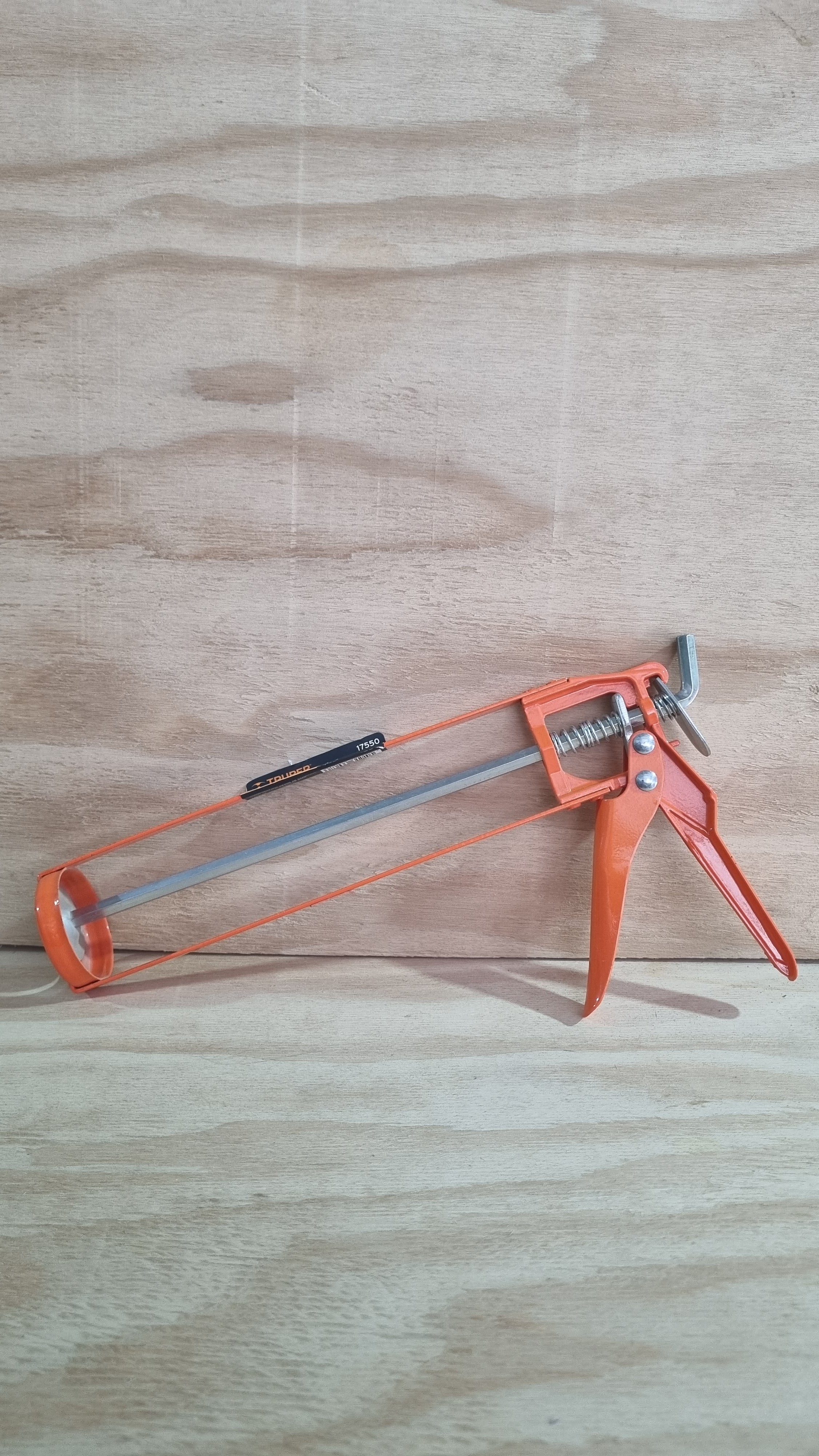 Pistola calafateadora
