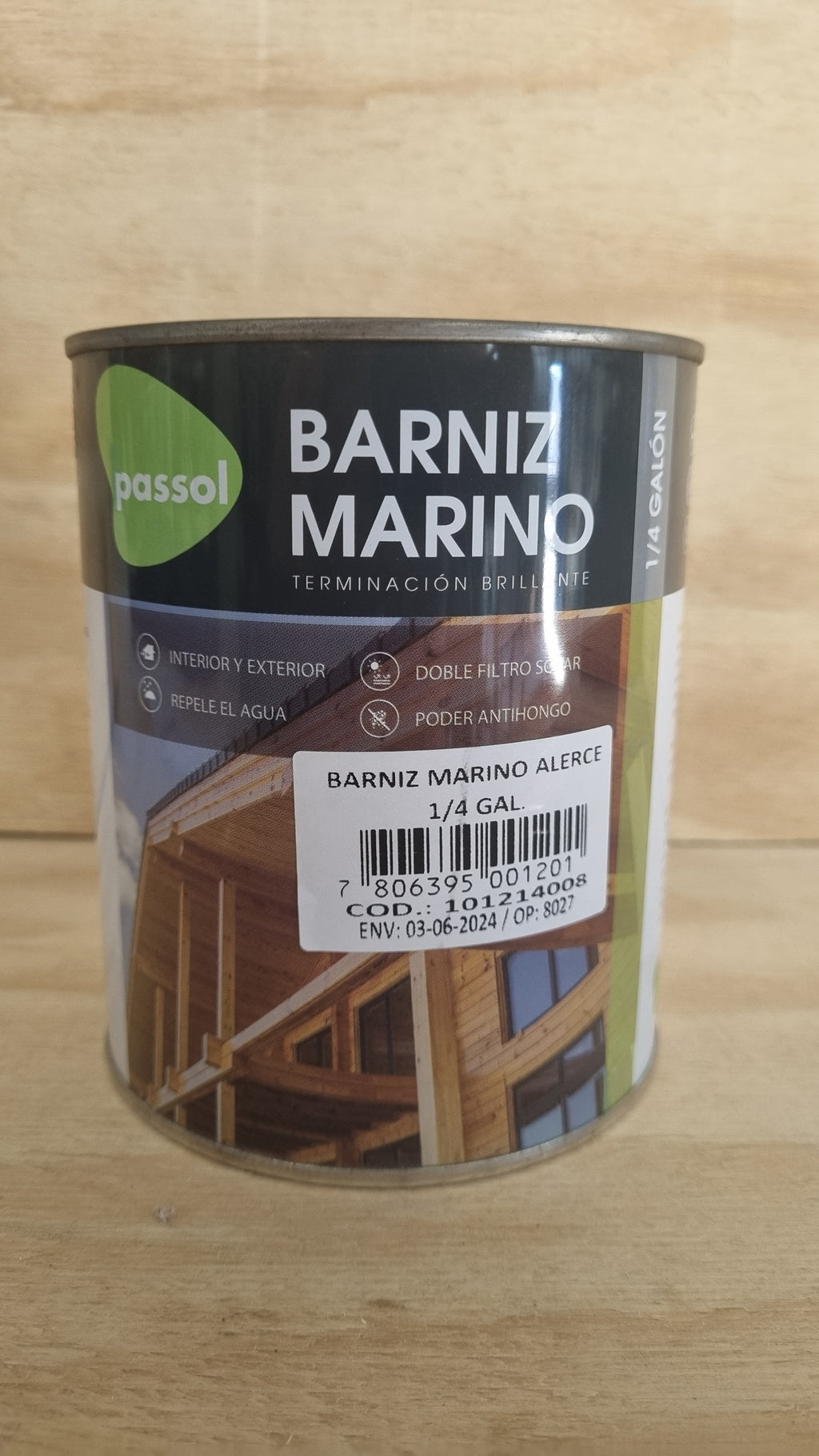 Barniz marino alerce 1/4 galón