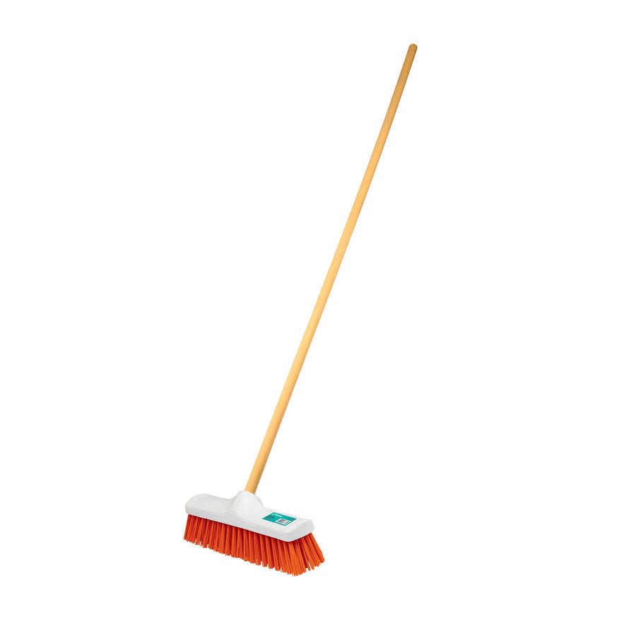 Cepillo plástico uso Rudo C/Mango 40cm