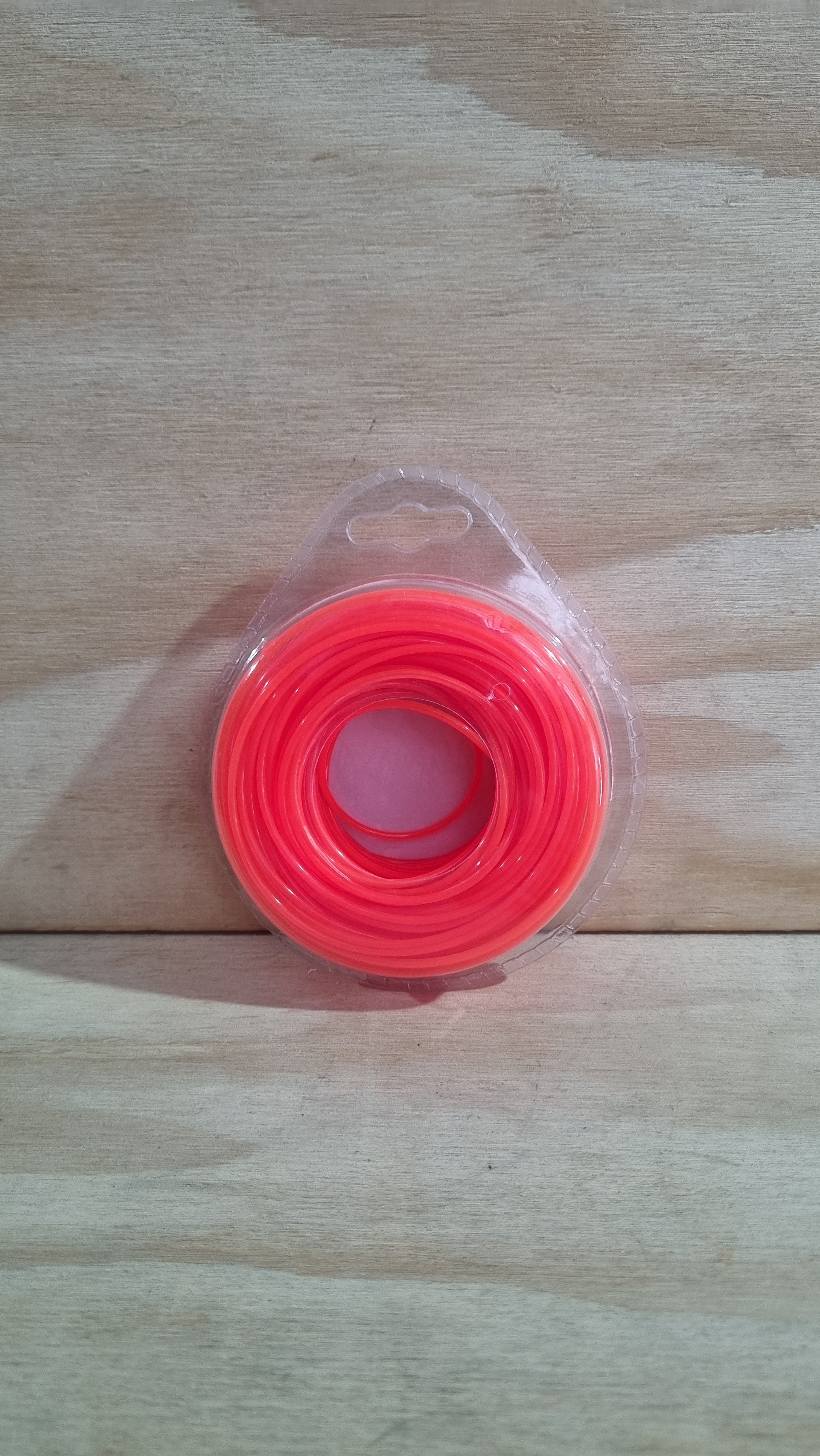 Hilo Nylon Corta Pasto 2.0mm x 24m