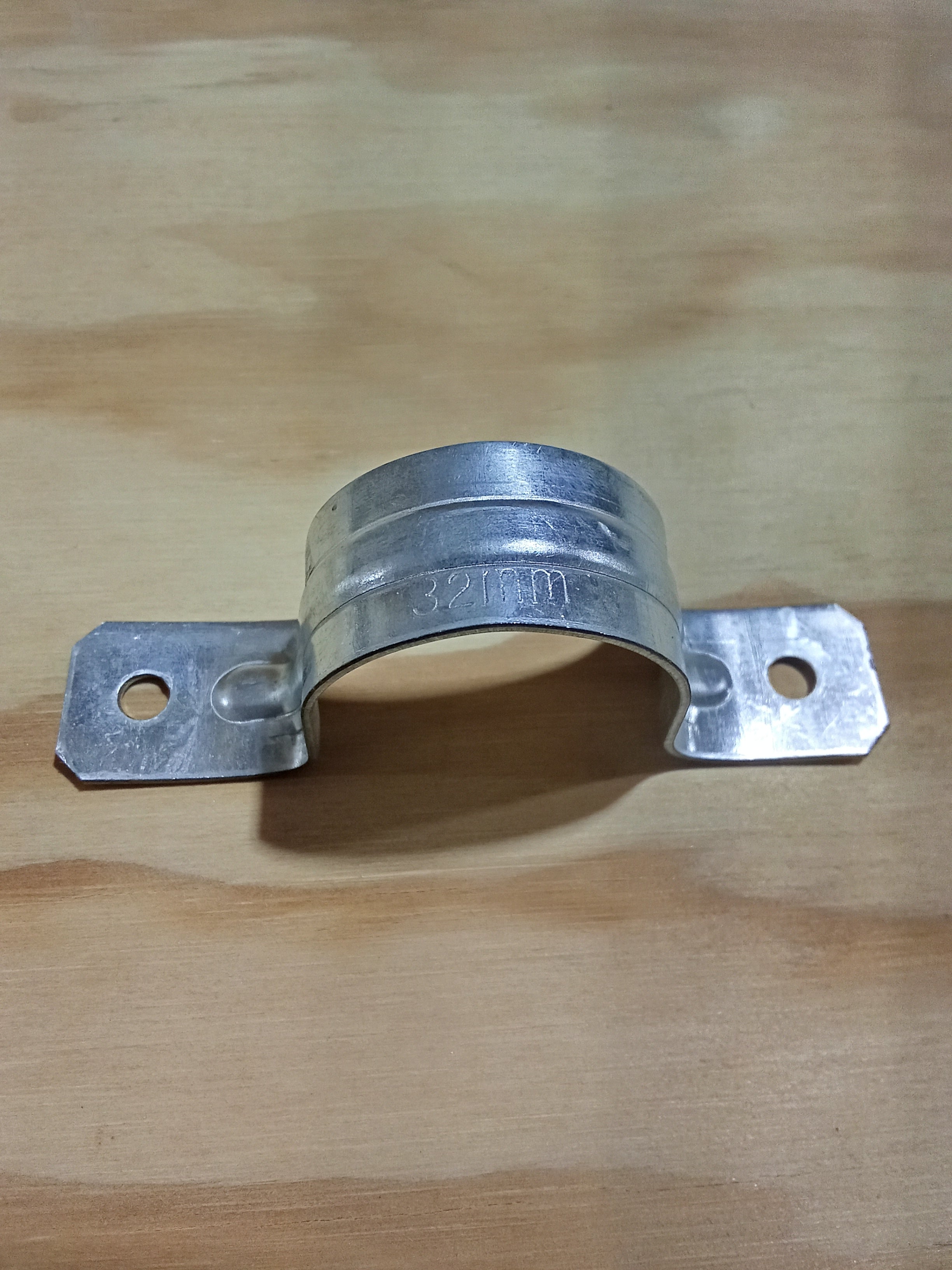 Abrazadera Omega 32mm