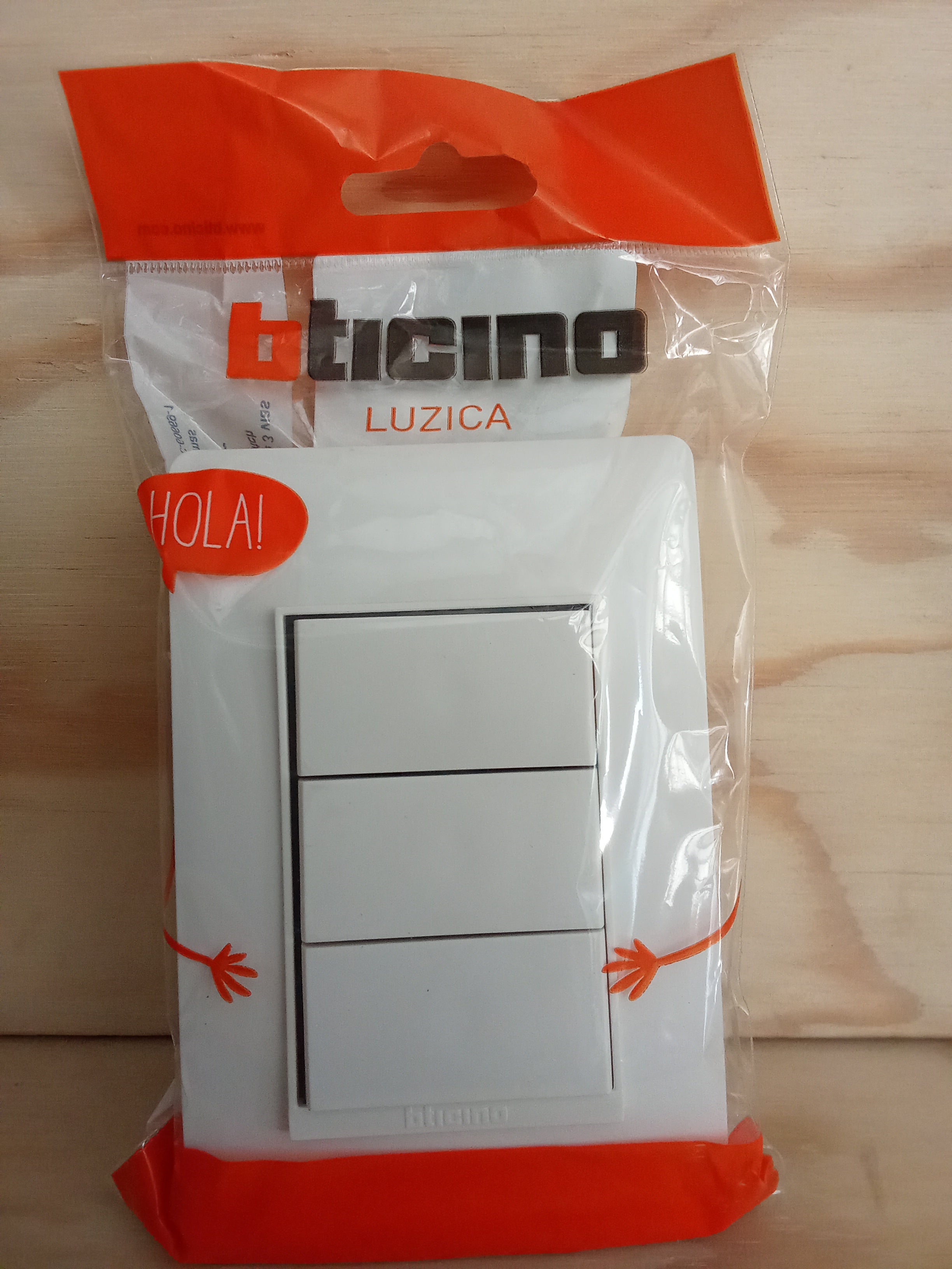 Interruptor Triple - 10A 127/250V