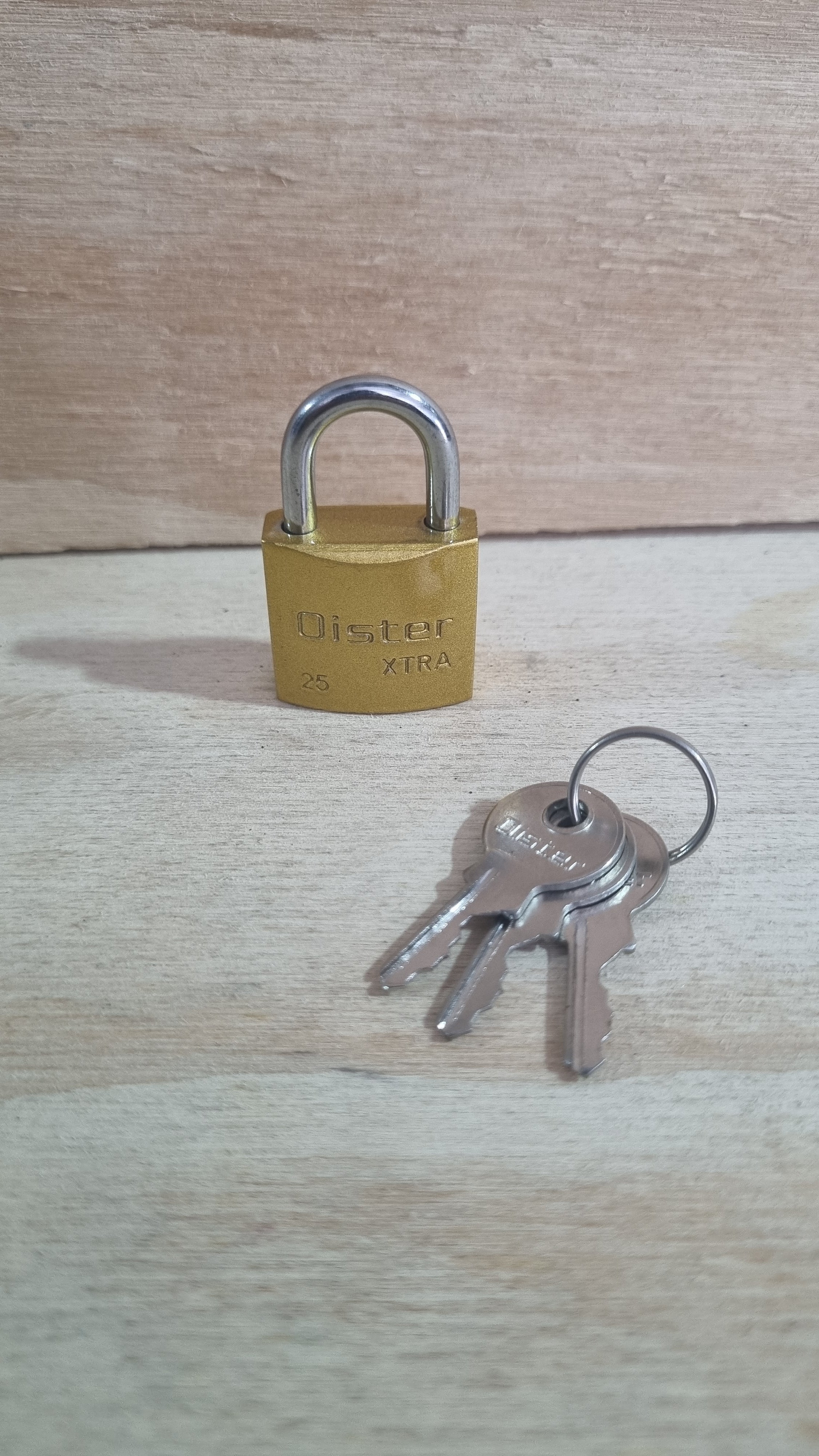 Candado bronce 25mm