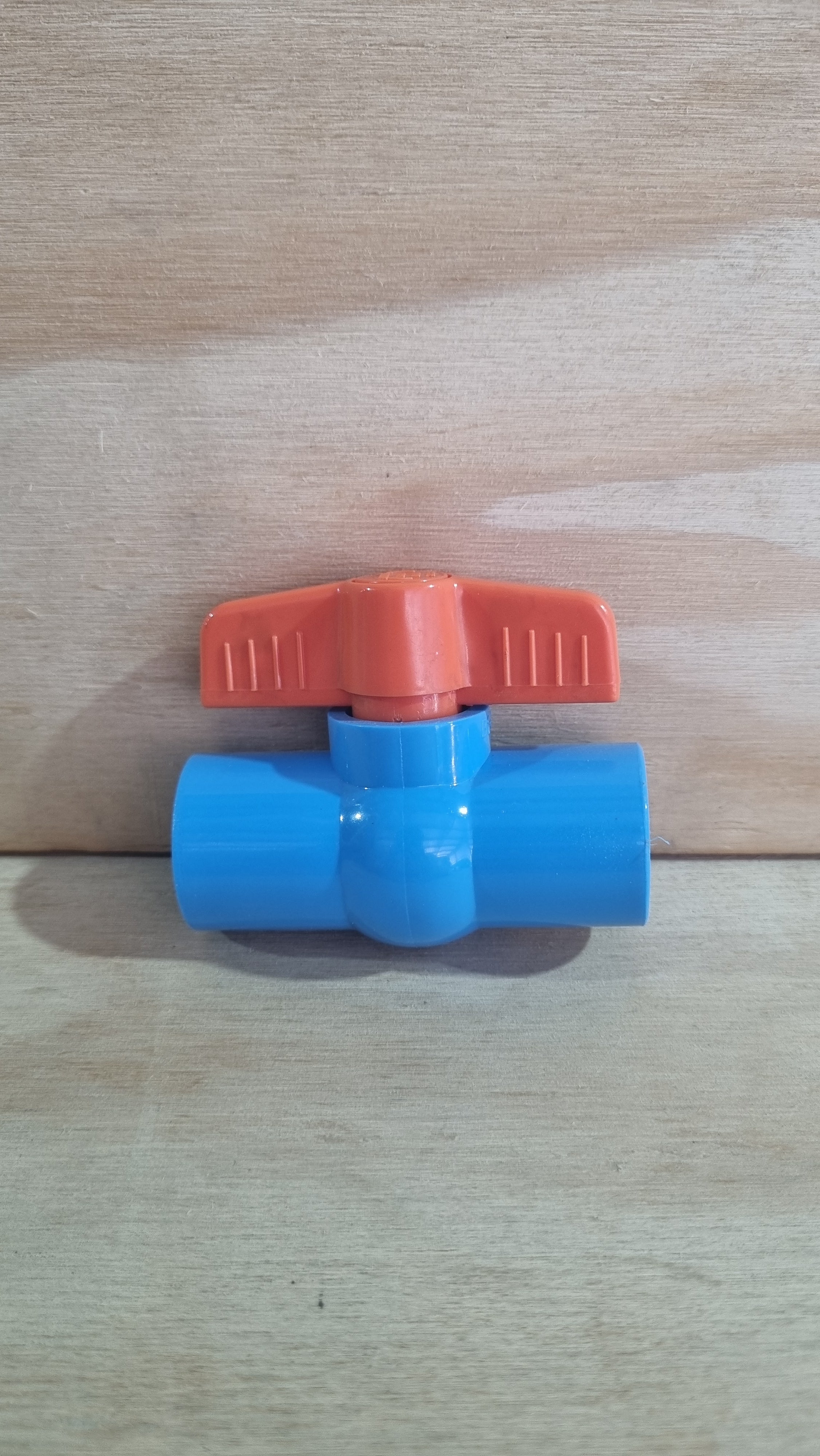 Llave De Paso PVC 20mm