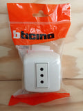 Casquete Toma Corriente Simple -10A/250V