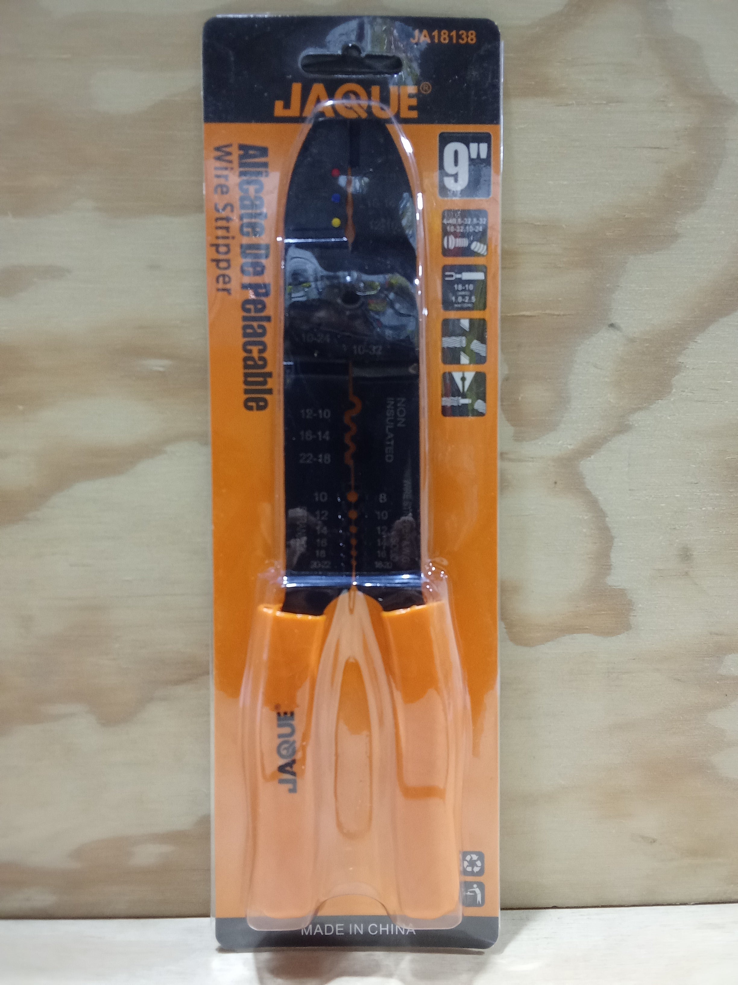 Alicate Pelacables 9"