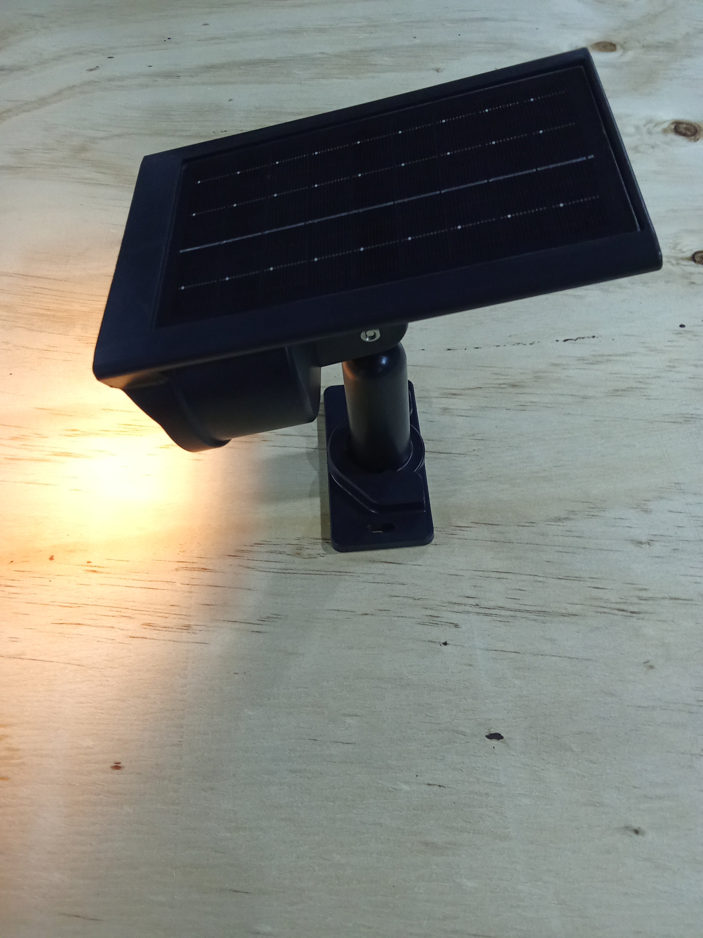 Estaca Solar 3000K