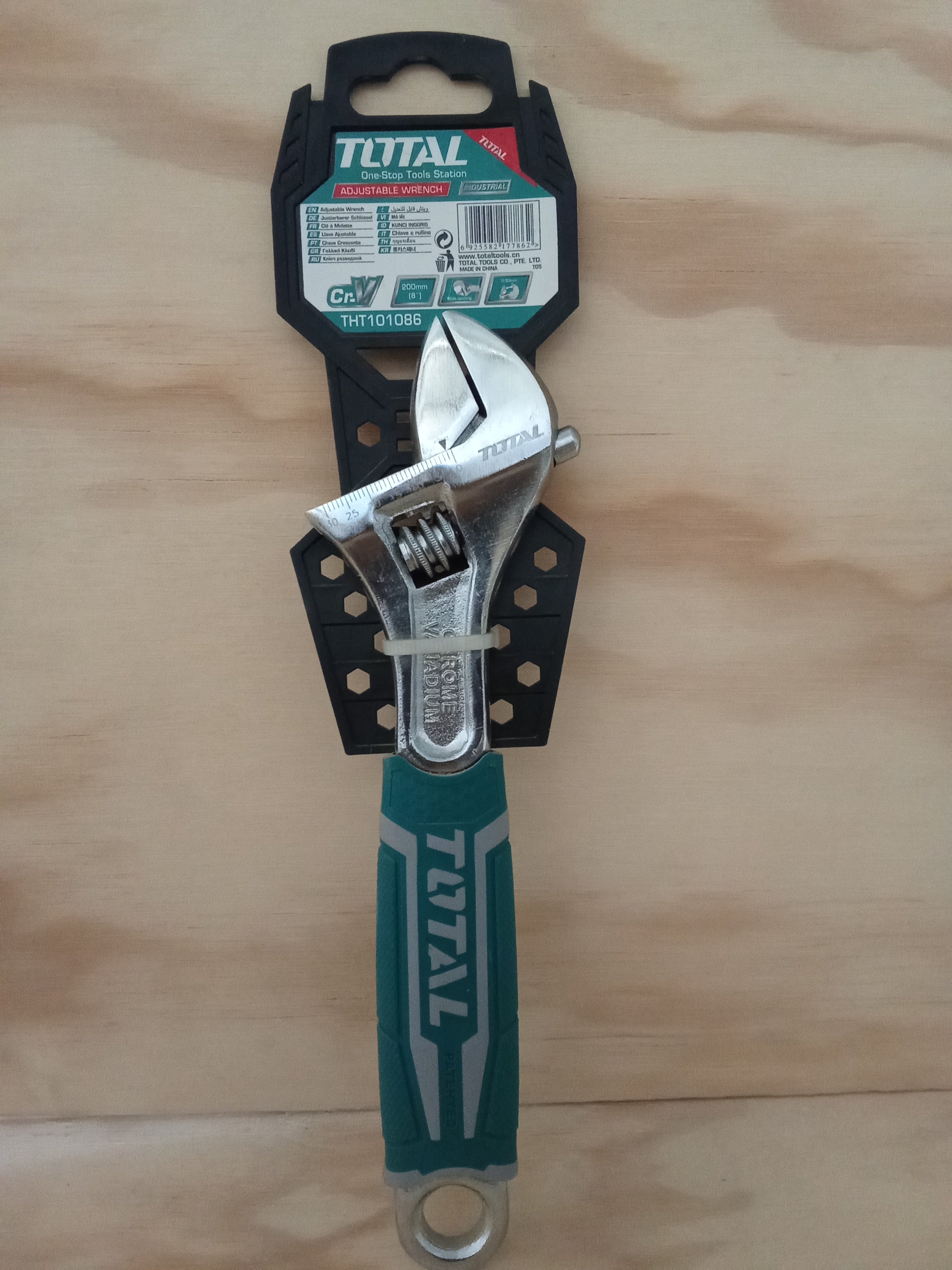 Llave Ajustable 8"