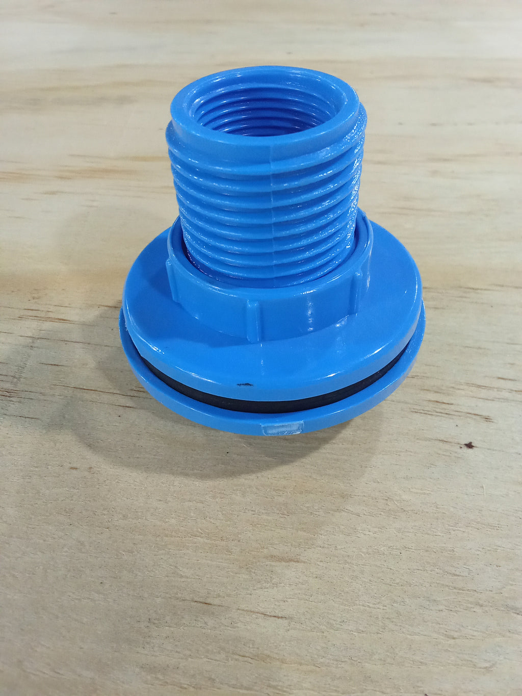 Salida De Estanque PVC 25mm