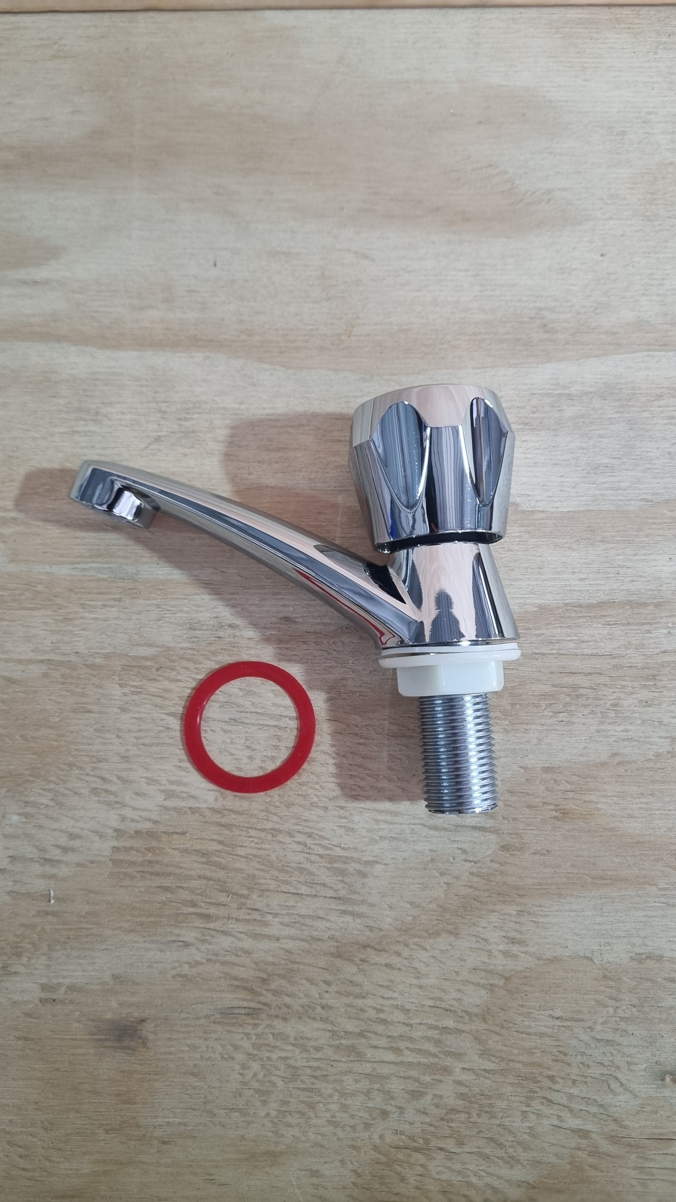 Llave Lavatorio