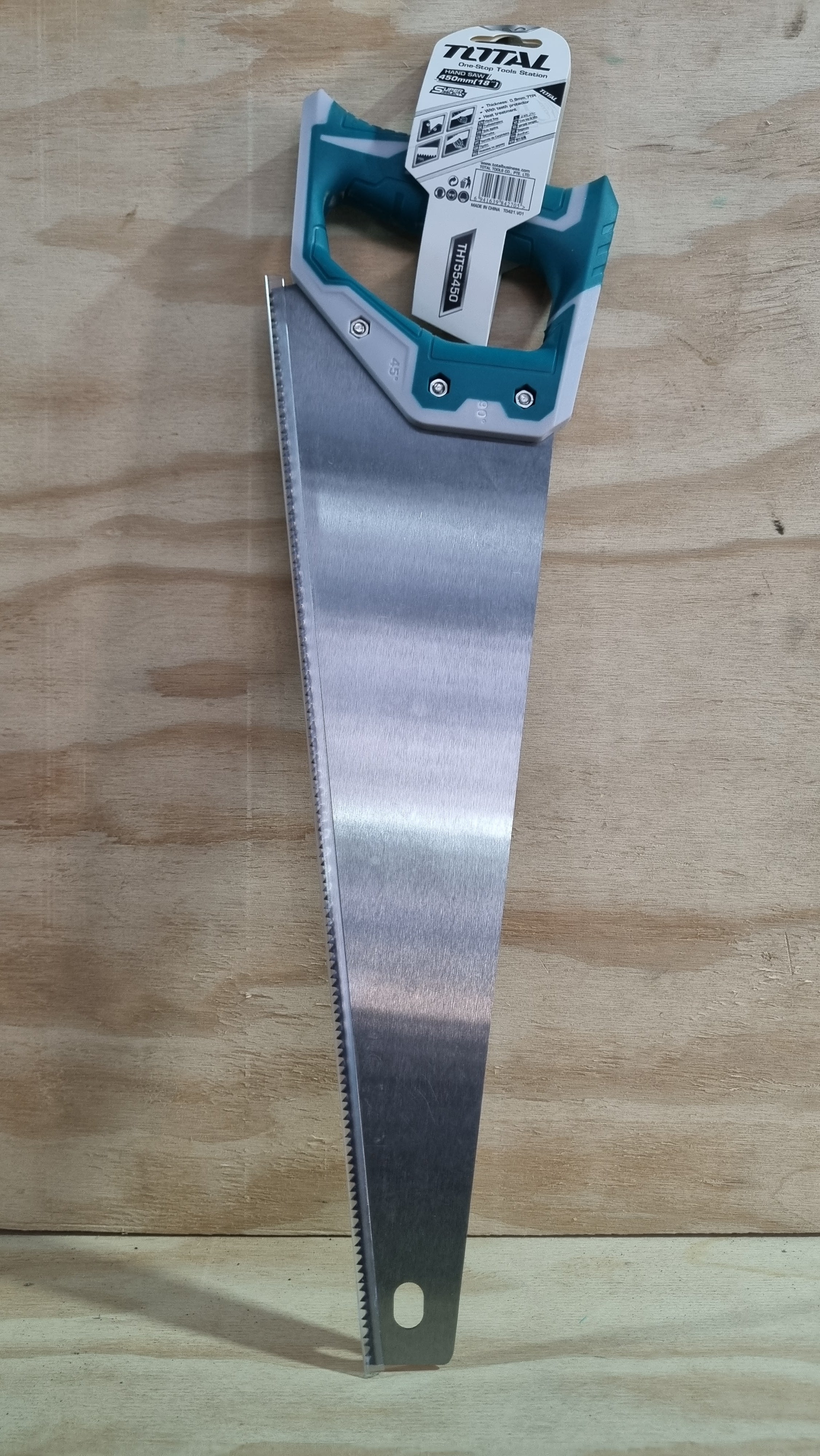 Serrucho Mango Plástico 18"